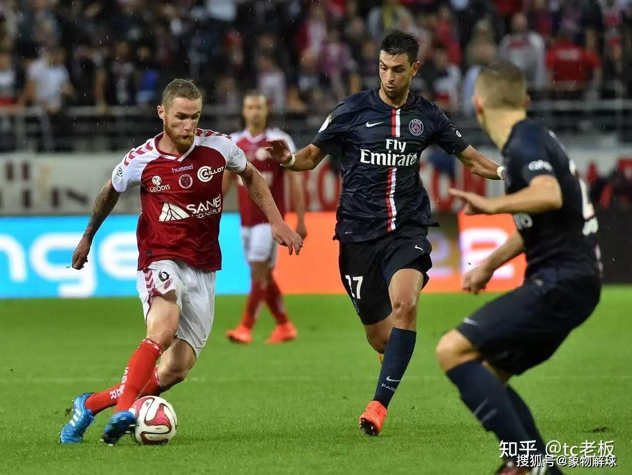 球场纷争，胜负难测，悬念重重的简单介绍