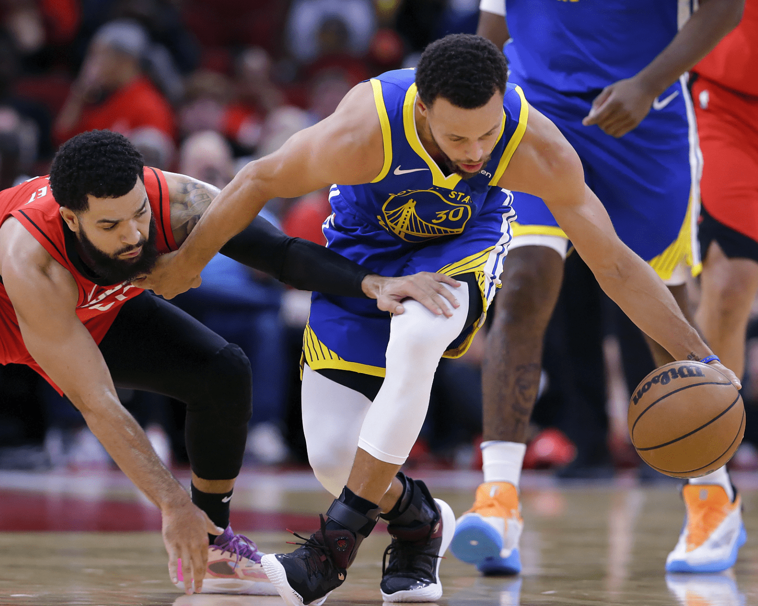 火箭客场惨败，面临两连败困境