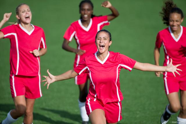 阿根廷女足队员展现出色表现,受到国内赞誉 阿根廷女足队员展现出色表现,受到国内赞誉