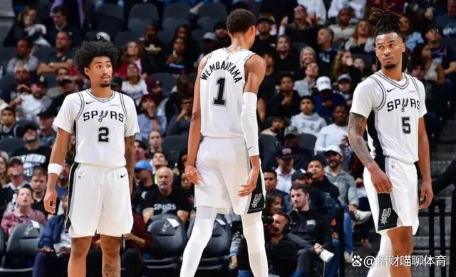 马刺胜老鹰，沃克分大战砍下全场最高