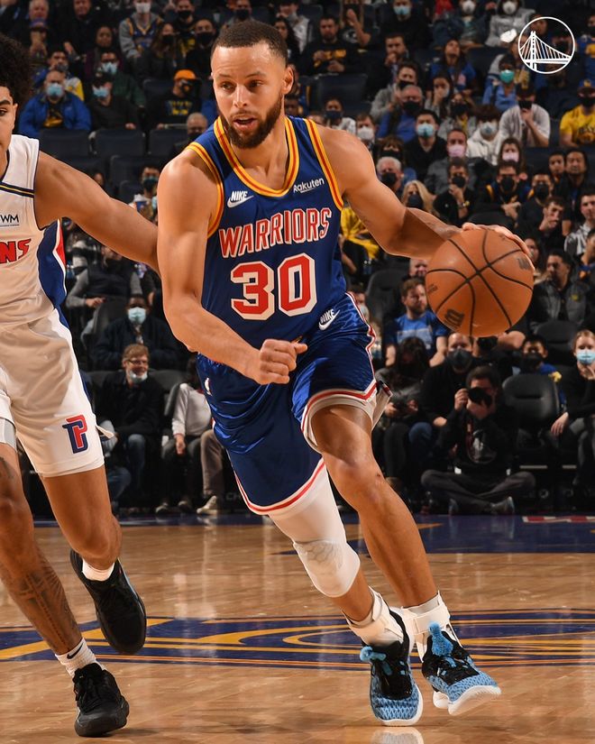 浙江队翻盘新疆队，库里惊艳四座