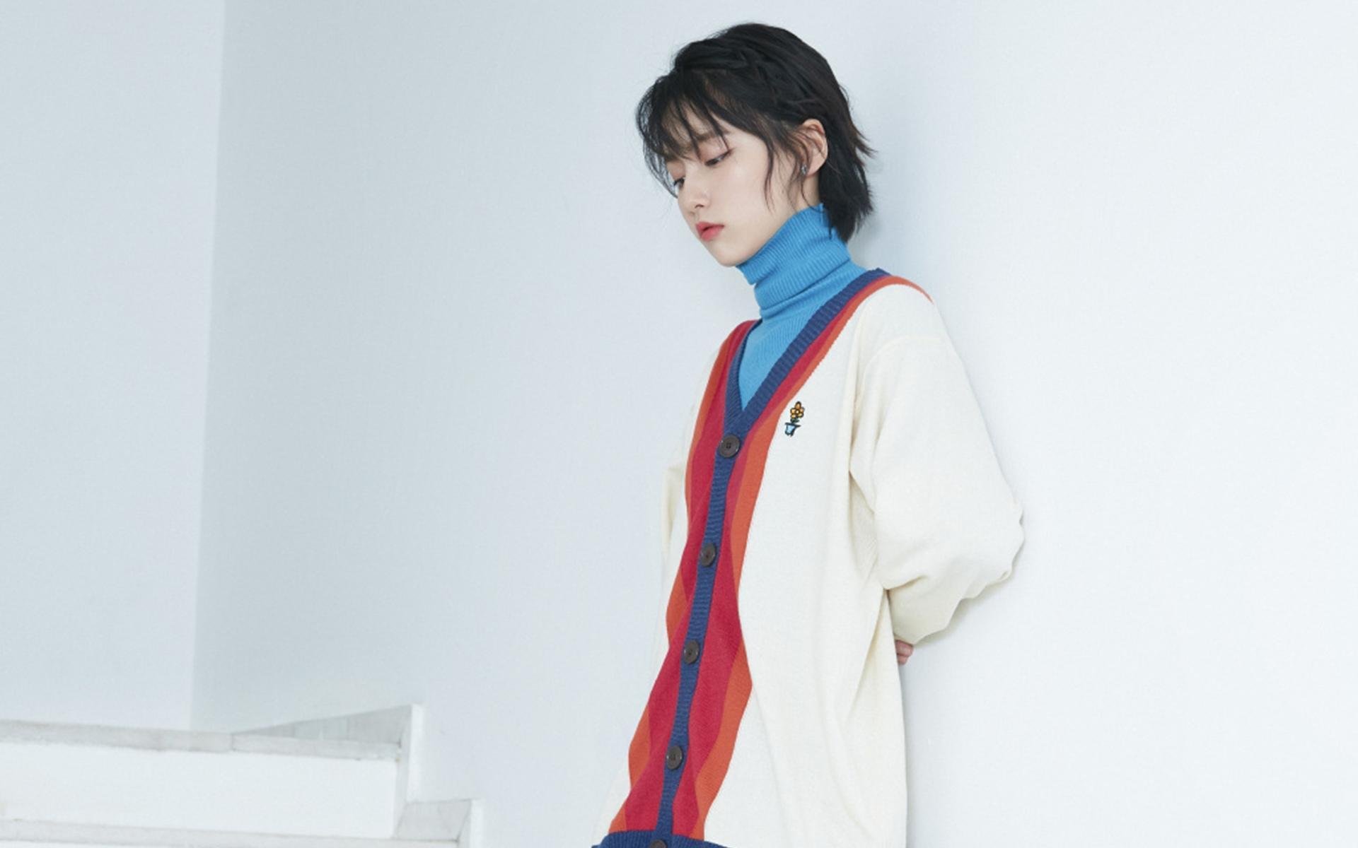 雷火电竞-绿茵的两种火焰，加维的锋芒与皇家社会的爱尔兰意志