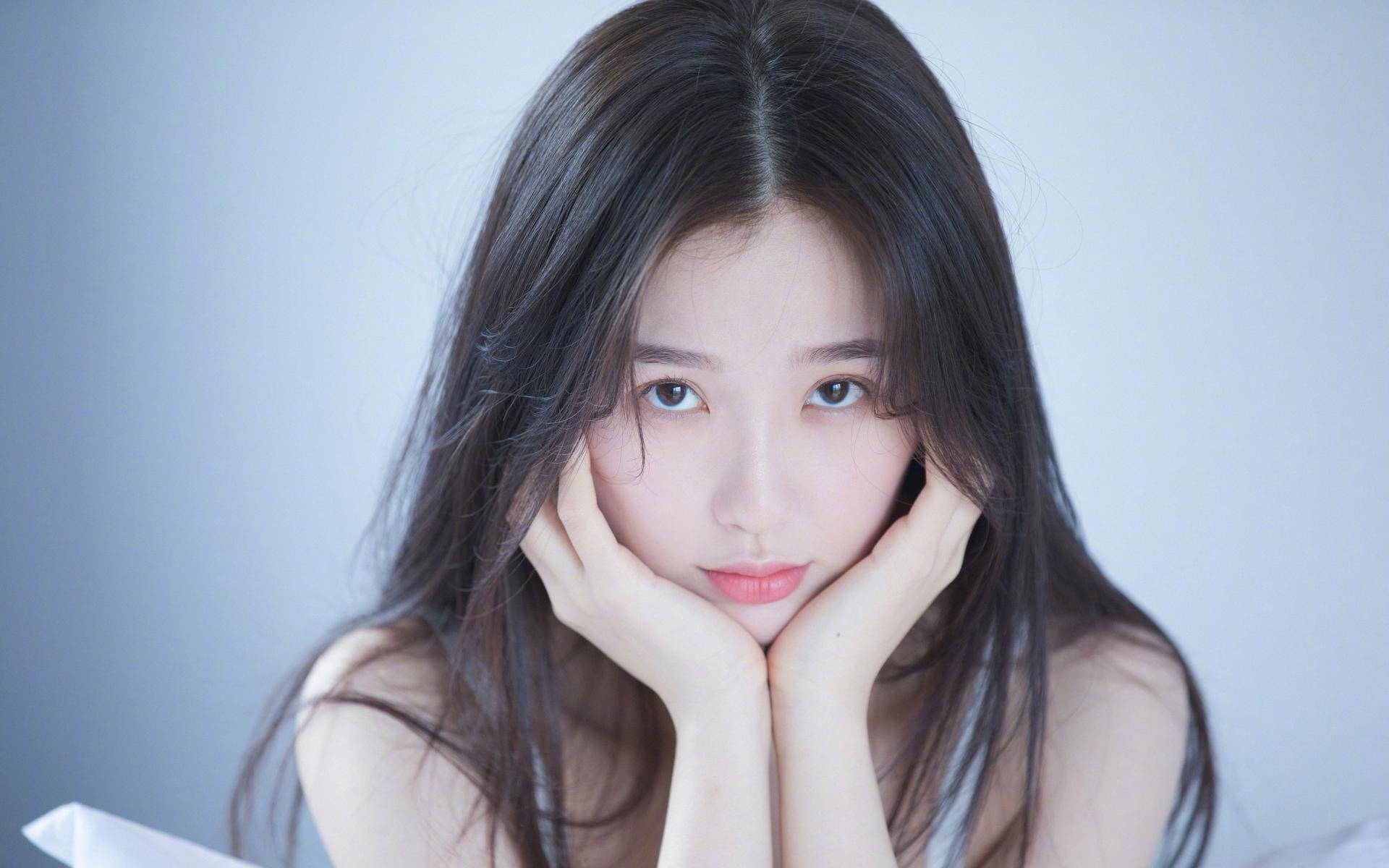 北美不眠夜,爱德华兹用骨头在草坪上刻下硬仗之王